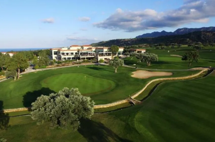 Korineum Golf & Beach Resort