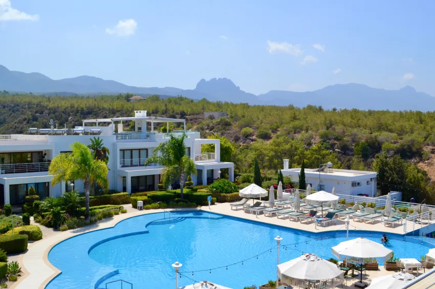 Beautifully Renovated 2-Bedroom Apartment in Esentepe, Kyrenia