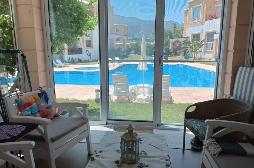 Çatalköy, Girne'de 2+1 Yenilenmiş Bahçe Katı Daire