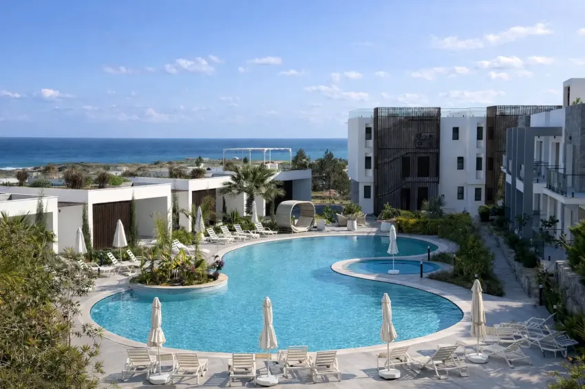 1-Bedroom Apartment in a Luxury Residence with Pool in Esentepe