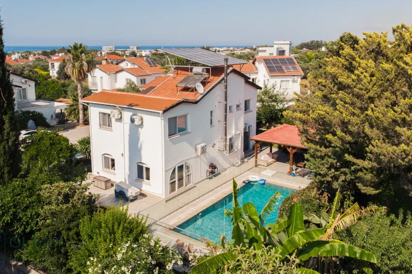 Spacious 5-Bedroom Family Villa in Ozanköy, Kyrenia | 10x4 Pool, Solar Panels & Central Heating Infrastructure