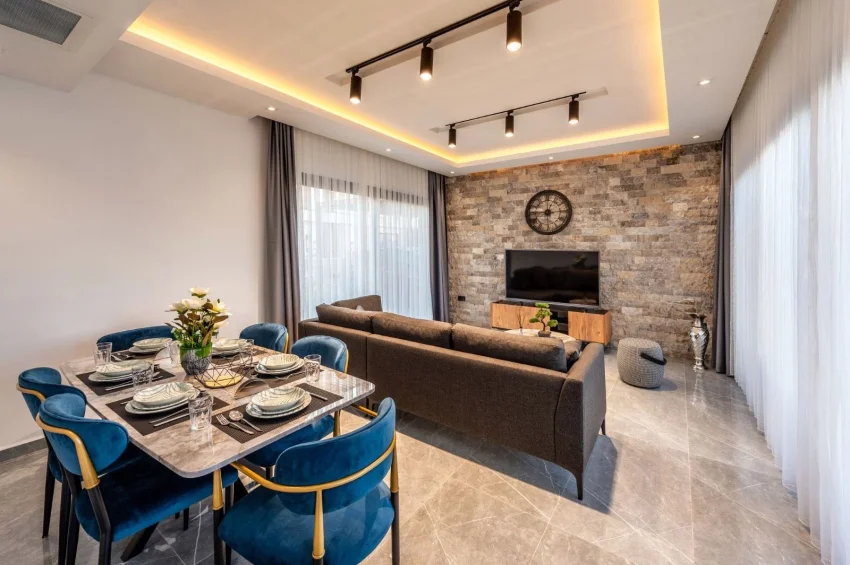Villa mit 4 Schlafzimmer, voll möbliert, privater Pool, Dachterrasse