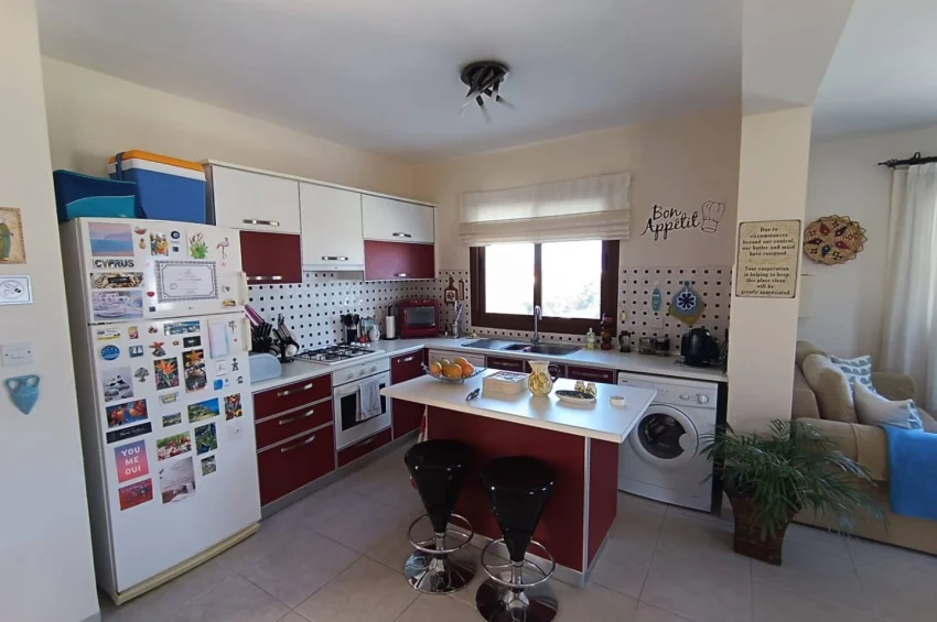 Stunning 1-Bedroom Penthouse with Sea and Mountain Views