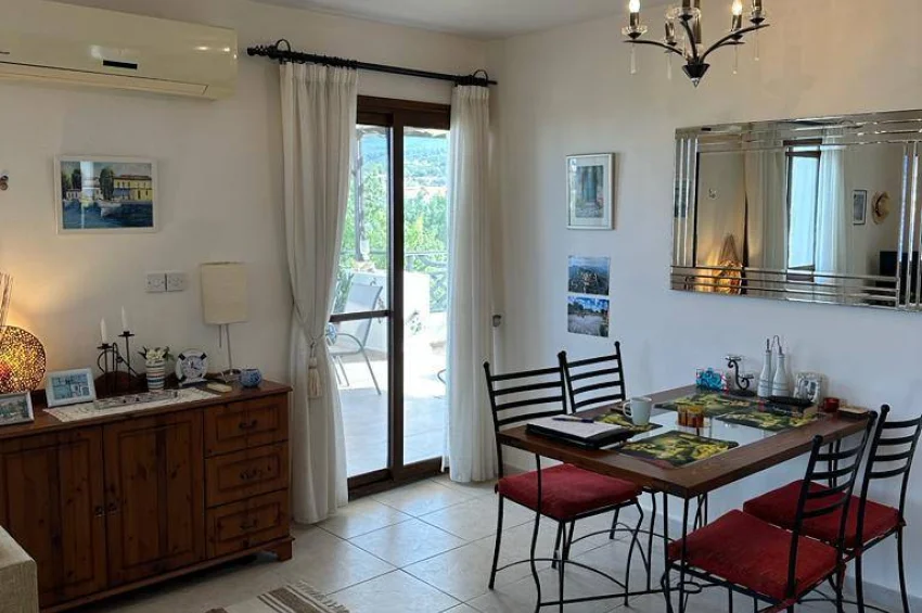 Stunning 1-Bedroom Penthouse with Sea and Mountain Views