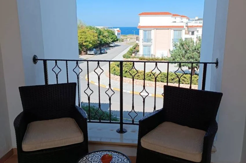 Stunning 1-Bedroom Penthouse with Sea and Mountain Views