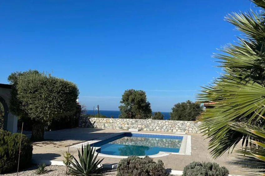 Luxury 4 Bedroom Seaview Villa in Esentepe