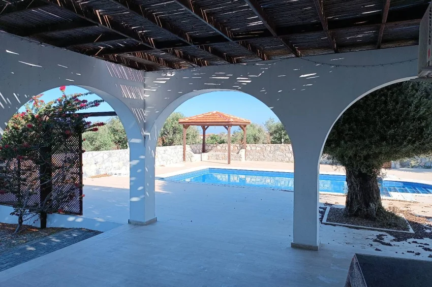 Luxury 4 Bedroom Seaview Villa in Esentepe