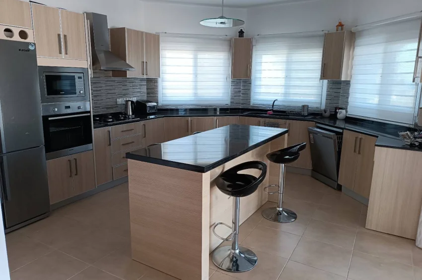 Luxury 4 Bedroom Seaview Villa in Esentepe