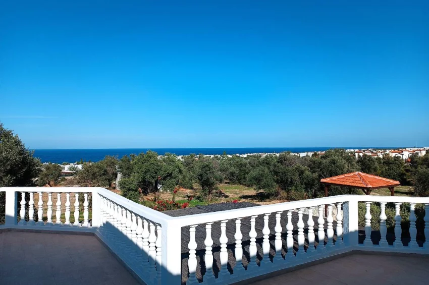 Luxury 4 Bedroom Seaview Villa in Esentepe