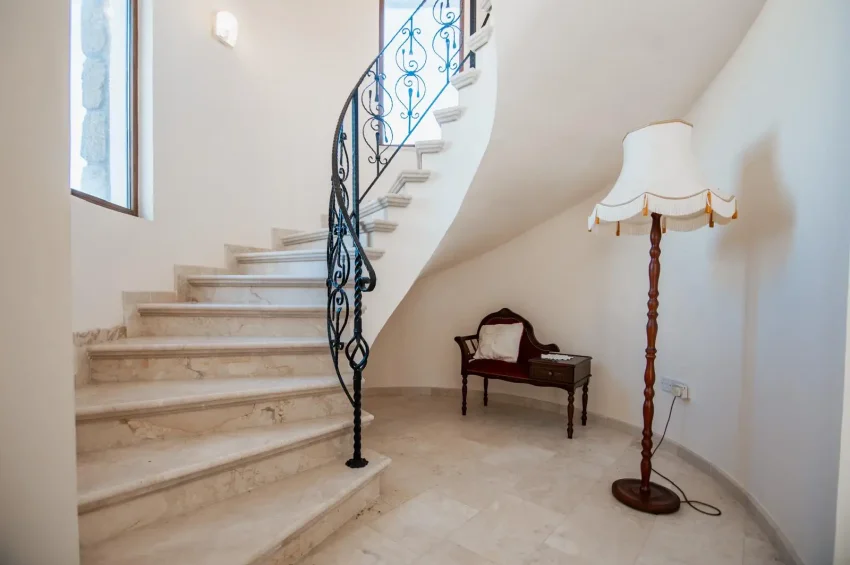 Muhteşem Deniz Manzaralı Konut Aile Evi
