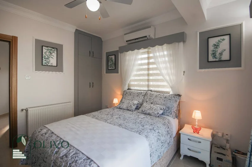 Çatalköy'de Havuzlu ve Nefes Kesici Manzaralı Lüks 3 Yatak Odalı Villa