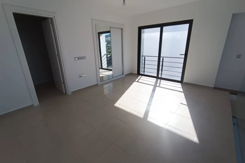 Snyggt 2 sovrum loft med panoramautsikt och oas på taket i Esentepe, Kyrenia