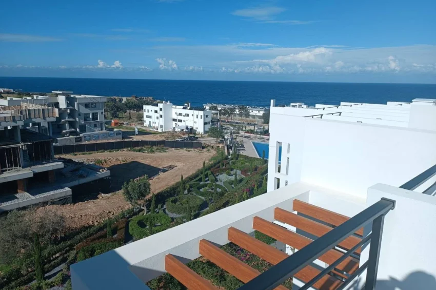 Snyggt 2 sovrum loft med panoramautsikt och oas på taket i Esentepe, Kyrenia