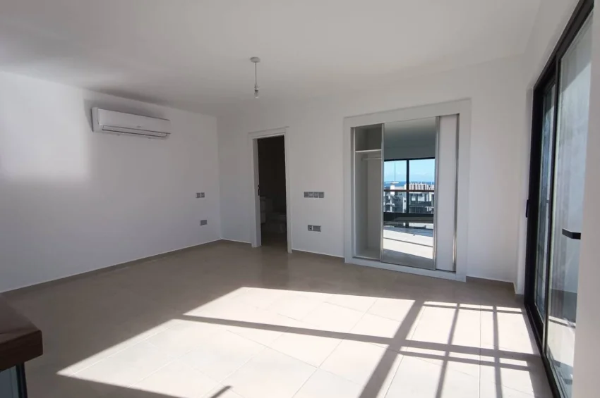 Snyggt 2 sovrum loft med panoramautsikt och oas på taket i Esentepe, Kyrenia