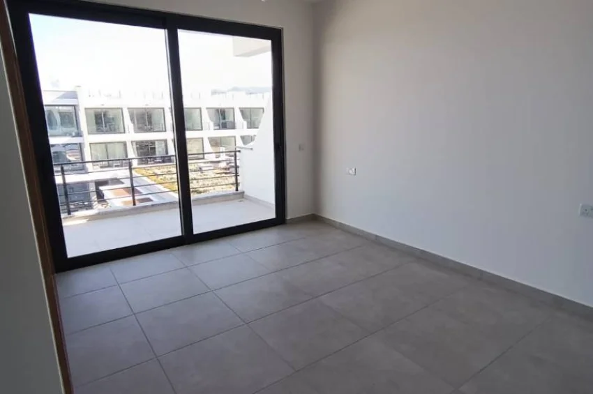 Anspruchsvolle 2 Schlafzimmer Wohnung mit großer Dachterrasse und Meerblick in Esentepe, Kyrenia