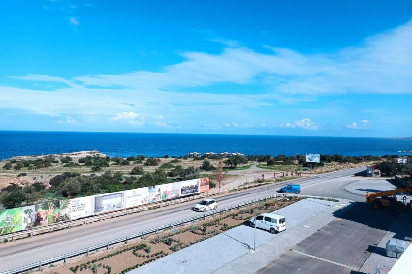 Anspruchsvolle 2 Schlafzimmer Wohnung mit großer Dachterrasse und Meerblick in Esentepe, Kyrenia