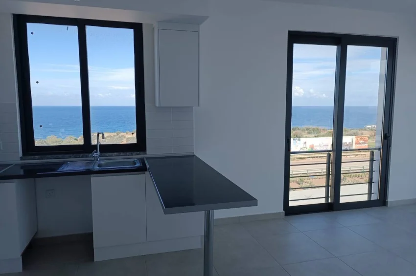 Anspruchsvolle 2 Schlafzimmer Wohnung mit großer Dachterrasse und Meerblick in Esentepe, Kyrenia