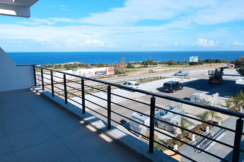 Anspruchsvolle 2 Schlafzimmer Wohnung mit großer Dachterrasse und Meerblick in Esentepe, Kyrenia