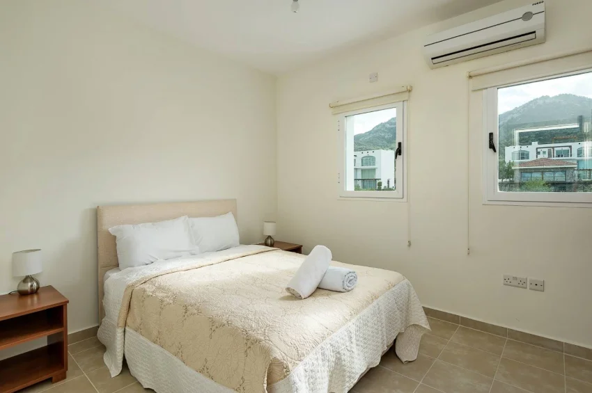 Fengende kystliv: Penthouse med 2 soverom i Bahçeli, Kyrenia