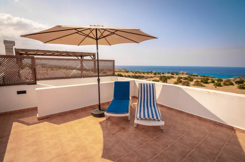 Fengende kystliv: Penthouse med 2 soverom i Bahçeli, Kyrenia