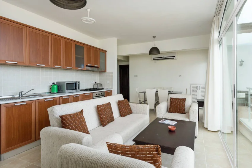 Fengende kystliv: Penthouse med 2 soverom i Bahçeli, Kyrenia