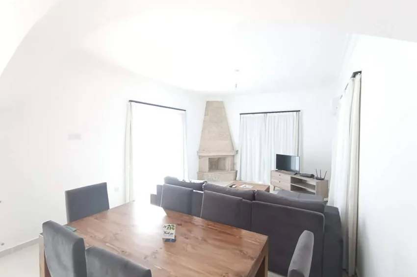 Privat villa med 3 sovrum med pool och utsikt i Esentepe