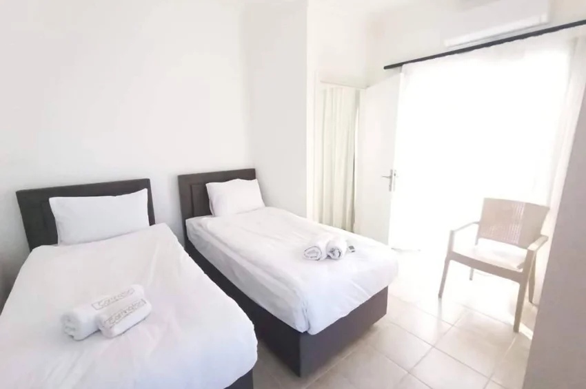 Privat villa med 3 sovrum med pool och utsikt i Esentepe