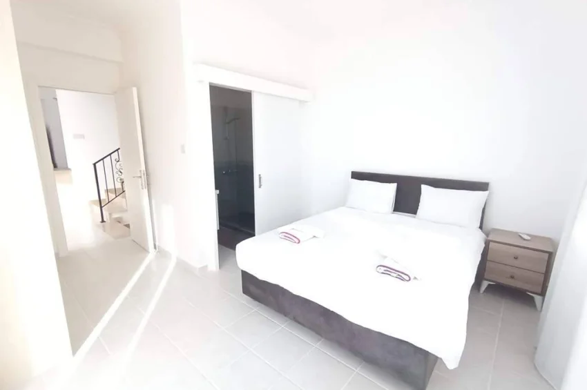 Privat villa med 3 sovrum med pool och utsikt i Esentepe