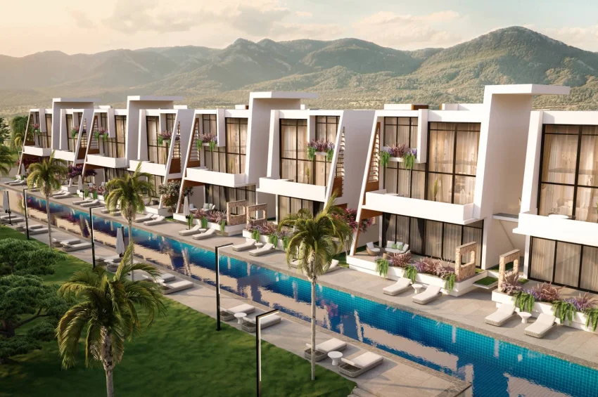 Seaside Serenity: Loftleilighet med 3 soverom i Tatlısu