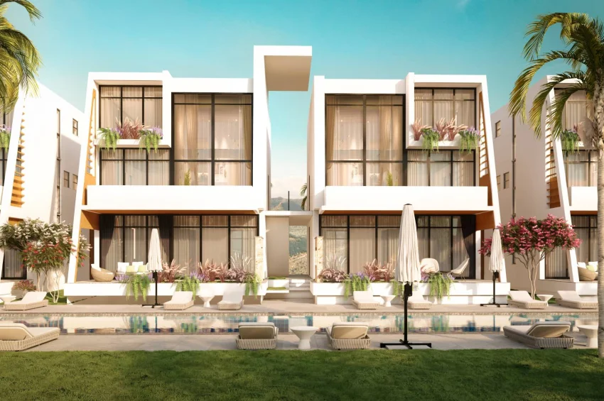 Seaside Serenity: Loftleilighet med 3 soverom i Tatlısu