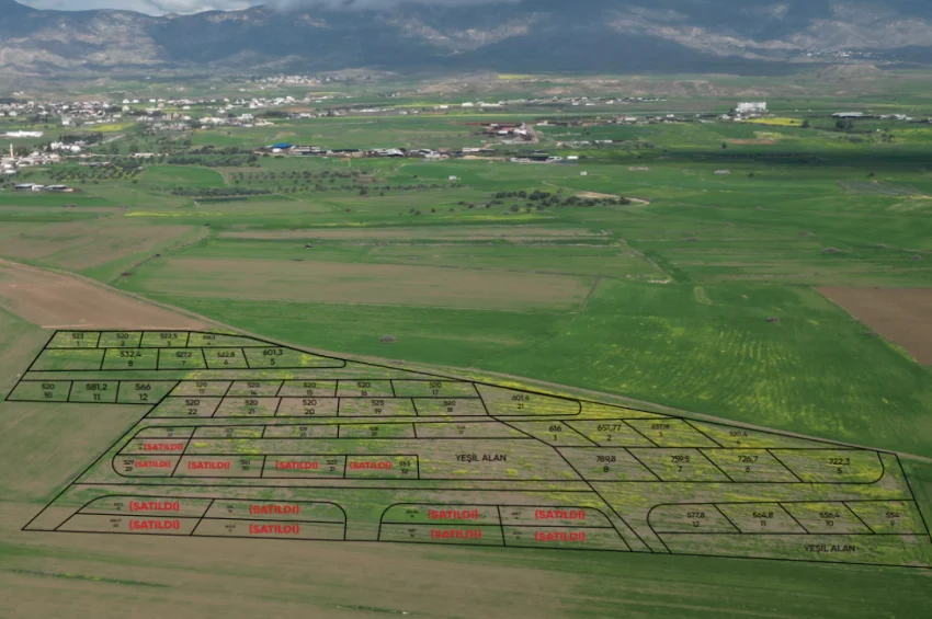 Aslanköy-Gazimağusa 19 Acres Land mit Baugenehmigung zu verkaufen
