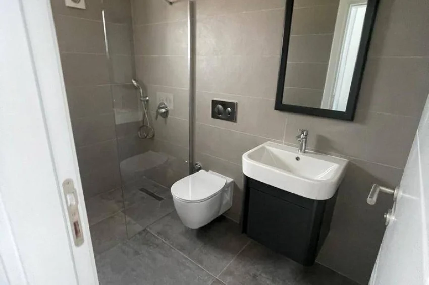 Luxuriöses Apartment mit 1 Schlafzimmer am Meer in Bahceli