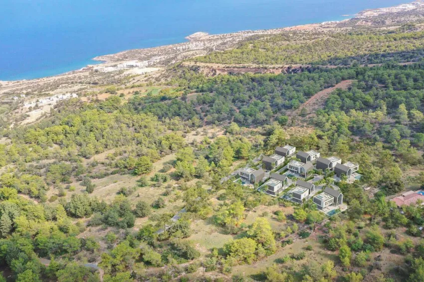 Luxuriöse Villa mit 4 Schlafzimmer in Esentepe mit natürlicher Umgebung