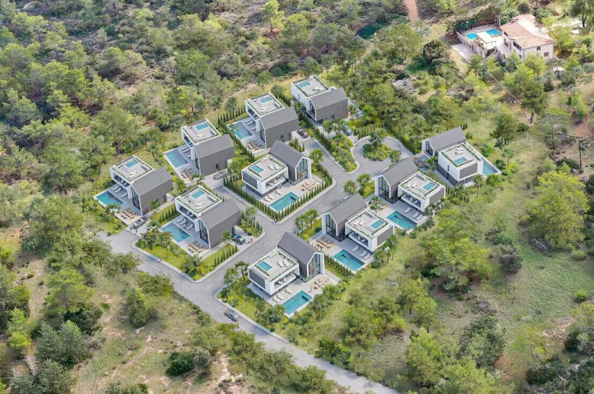 Luxuriöse Villa mit 4 Schlafzimmer in Esentepe mit natürlicher Umgebung