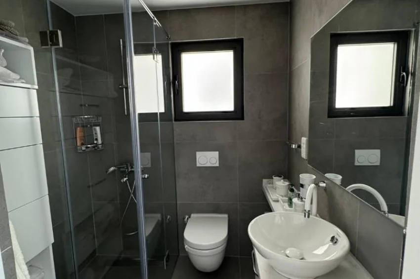 Modernes Penthouse mit 2 Schlafzimmer in Esentepe mit unverbautem Meerblick und zusätzlichem Lagerraum