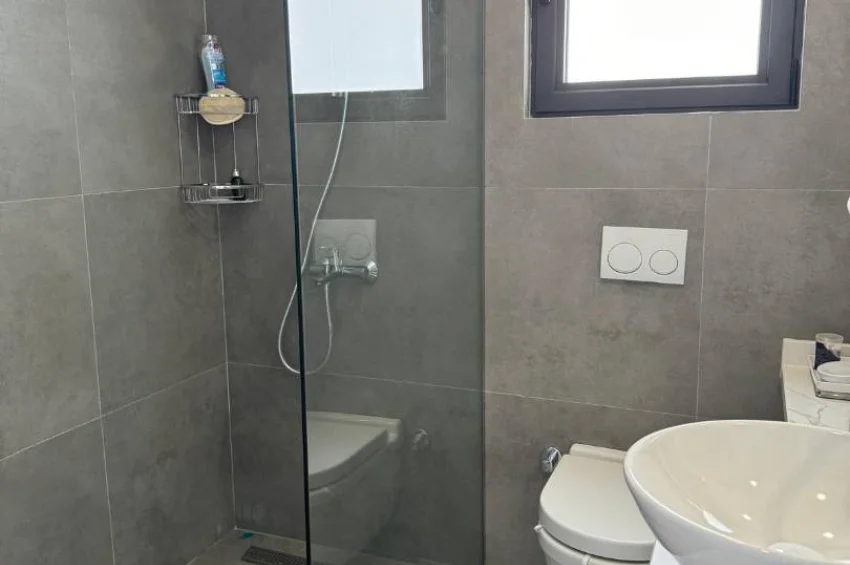 Modernes Penthouse mit 2 Schlafzimmer in Esentepe mit unverbautem Meerblick und zusätzlichem Lagerraum