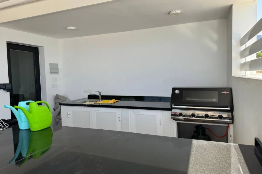Modernes Penthouse mit 2 Schlafzimmer in Esentepe mit unverbautem Meerblick und zusätzlichem Lagerraum