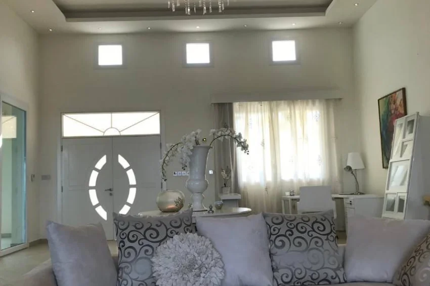 Luksuriøs Miljøvennlig Villa i Çatalköy