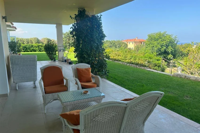 Luksuriøs Miljøvennlig Villa i Çatalköy