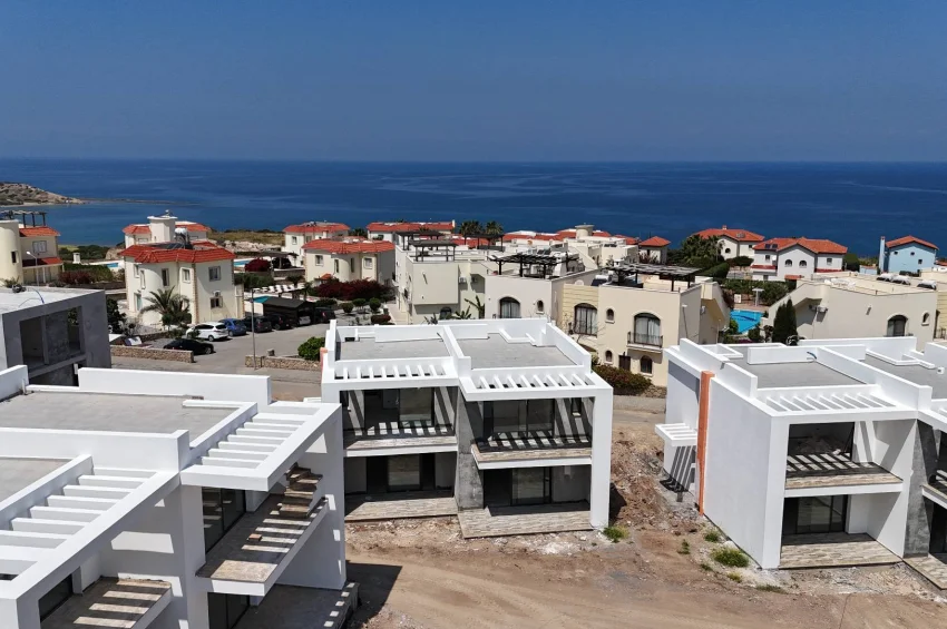 Villa med 4 sovrum i Esentepe Bahçeli med privat pool inom gångavstånd till havet