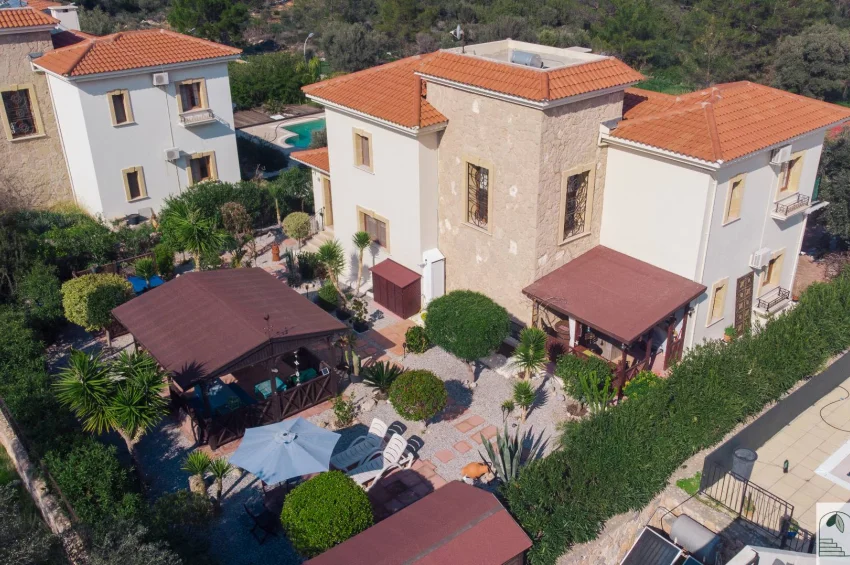 Korineum Golf Sahası Yakınında Gizli Bir Akdeniz Cenneti