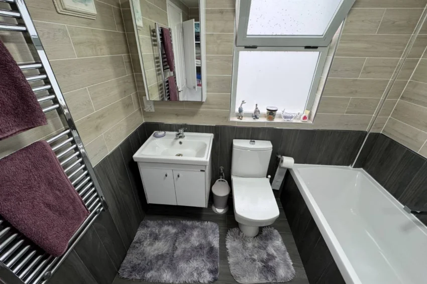 Wyremontowana willa typu triplex z zachwycającym widokiem na morze i udogodnieniami premium w Bahçeli