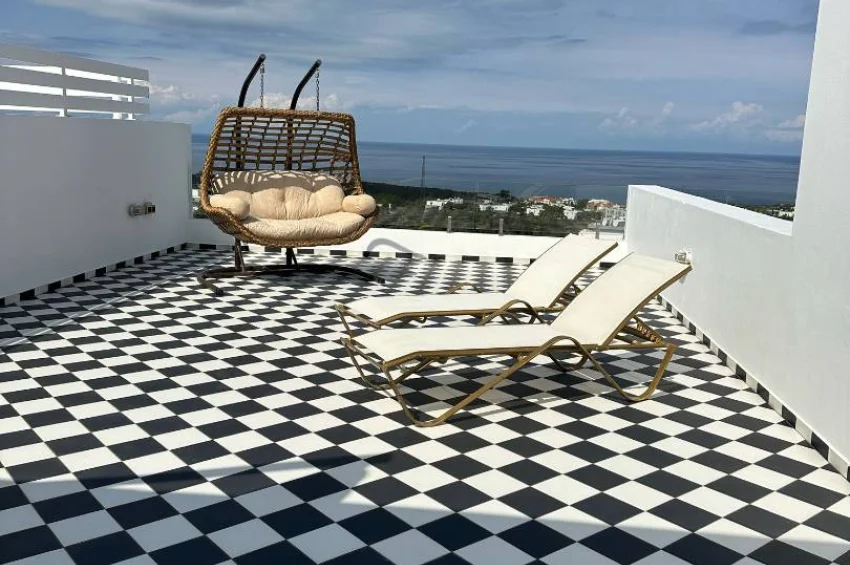 2 Bedroom Penthouse with Sea Views in Esentepe