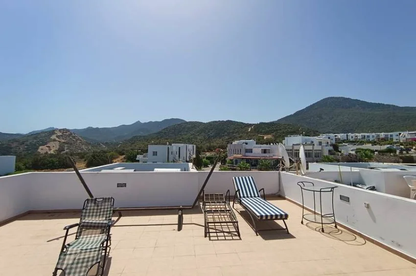 Exclusive 2 Bedroom Penthouse with Panoramic Sea Views in Tatlisu