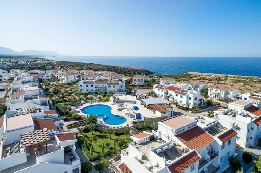 Modern 3 Bedroom Ground Floor Apartment with Resort-Style Amenities in Esentepe