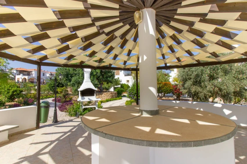 Modern 3 Bedroom Ground Floor Apartment with Resort-Style Amenities in Esentepe