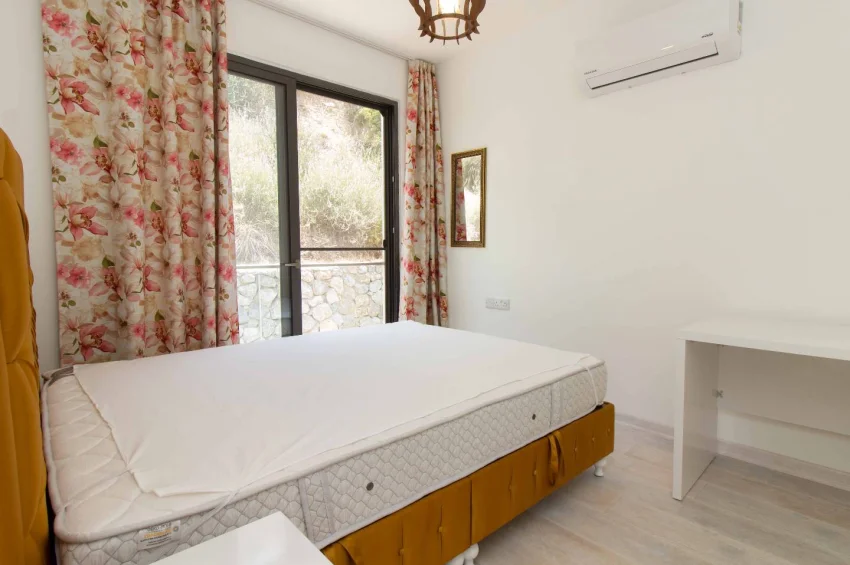4 Schlafzimmer Stadthaus in prestigeträchtigem Bellapais – Dachterrasse mit atemberaubender Aussicht