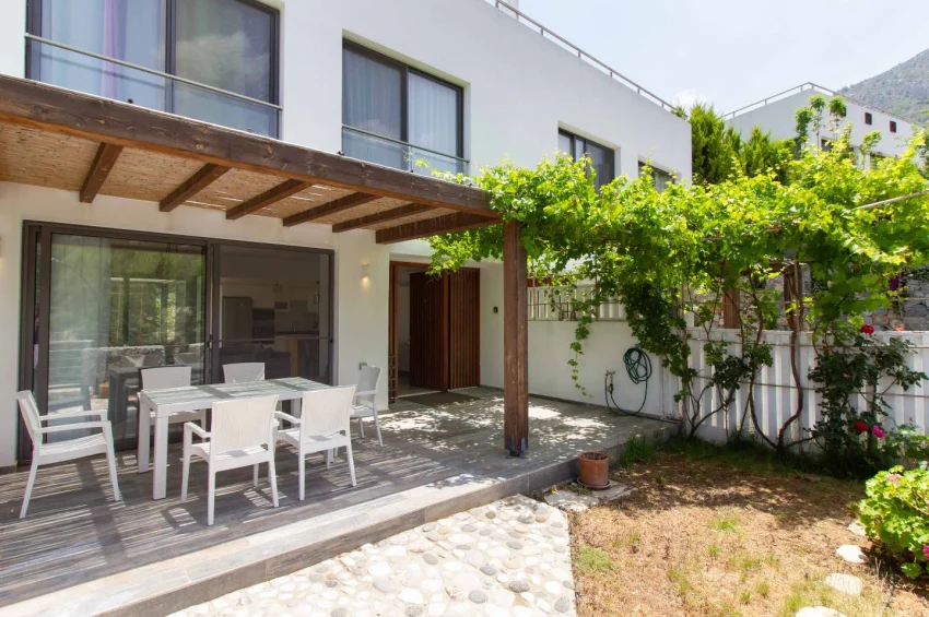 4 Schlafzimmer Stadthaus in prestigeträchtigem Bellapais – Dachterrasse mit atemberaubender Aussicht