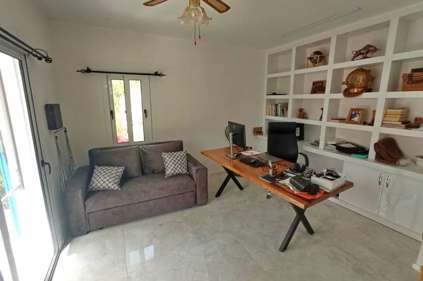 Elegant 4 Bedroom Villa with Heated Pool, Gym & Stunning Views in Ozanköy