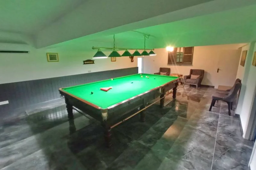Elegant 4 Bedroom Villa with Heated Pool, Gym & Stunning Views in Ozanköy